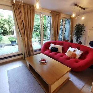 Le Divan Rouge Apartement, Next Atomium & Expo , Brüssel Belgien